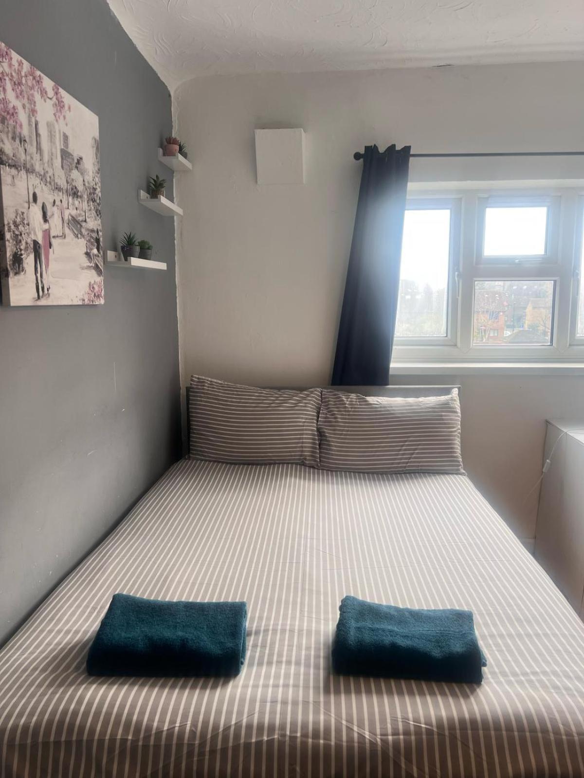 Apartamento Colebert Avenue Londres Exterior foto